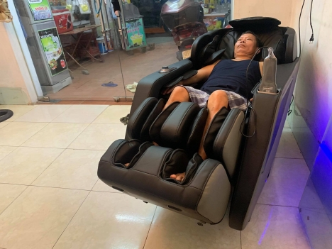 Kinh nghiệm nên mua ghế massage toàn thân HÃNG NÀO nào tốt?fujikima không làm bạn thất vọng