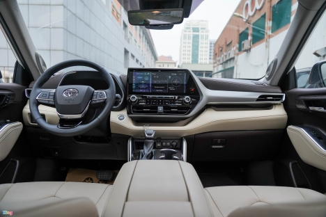 Bán Toyota HIGHLANDER Platinum 2021, nhập khẩu mới chính hãng