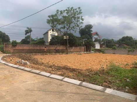 cần bán lô đất 86m2 , mảnh nhỏ dễ thanh khoản , trong khu dân cư Phú Thịnh , Minh Phú , Sóc Sơn