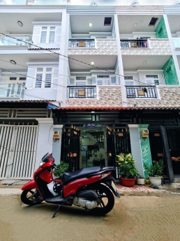 Cần bán Nhà đường nhựa 6m Huỳnh Tấn Phát, khu dân cư liền kề-GIÁ 2,39 TỶ