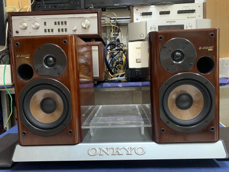 Dàn trung Onkyo 922M Ltd phiên bản giới hạn