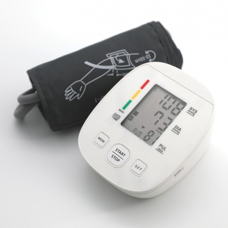 Máy đo huyết áp điện tử bắp tay