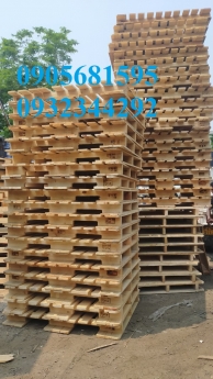 Bán pallet nhựa pallet gỗ kê hàng giá rẻ 0905681595