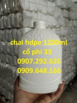 chai nhựa màu trắng siêu xinh cao cấp sẵn tại kho cty Vương Ngọc
