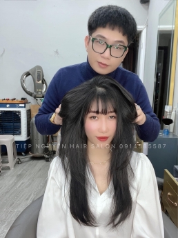 Uốn tóc xoăn sóng lơi, kiểu Tóc xoăn sóng lơi hot nhất hiện nay Tiệp Nguyễn Hair Salon