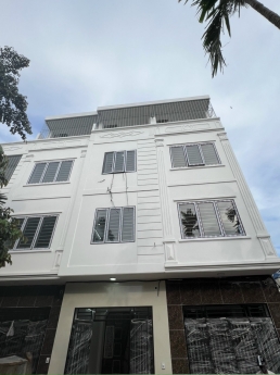 Cần bán gấp căn nhà xây mới đường Phúc Thành – Biên Giang.cách QL6 chỉ 70m.31m2 x 4 tầng