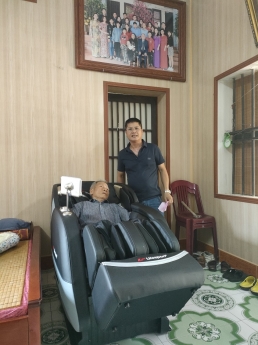 Ghế massage Lifesport LS-2800plus vì sức khỏe của người lớn tuổi
