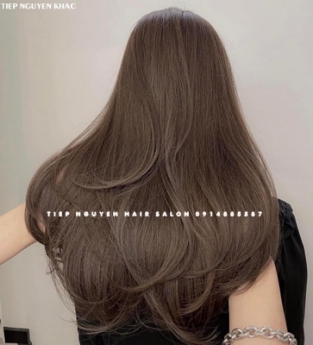 Uốn layer phong cách độc đáo nhẹ nhàng cho nàng tóc mỏng - Tiệp Nguyễn Hair Salon