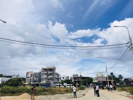 Chính chủ kẹt tiền cần bán đất nền sổ đỏ biển khu nam kinh tế nam Phú Yên