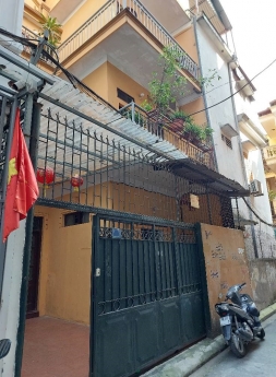 Bán nhà Nguyễn Sơn, Long Biên, 95m2 x 4 tầng,MT 7m, Ngõ thông Ô TÔ vào nhà, 2 thoáng