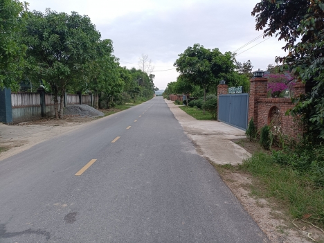 bán đất đường Nguyễn lương Bằng quận liên chiểu
27,5 tỷ- 1.049 m2 có 600m2 đất ở