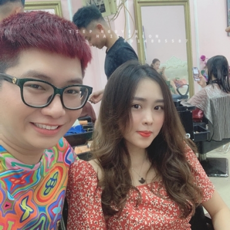 Tóc xoăn ngắn hippie cho nữ - Tiệp Nguyễn Academy
