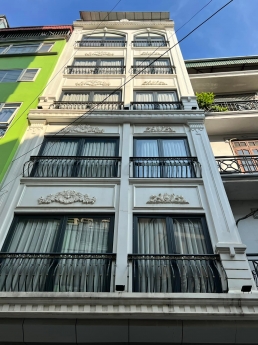 Bán nhà mặt phố Tân Mai, Hoàng Mai, 45m, 9 tầng thang máy, mặt tiền 6m.