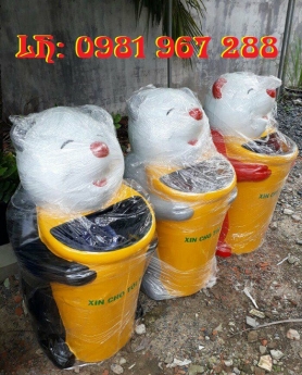 Bán thùng rác hình con gấu trúc tại Hà Nội