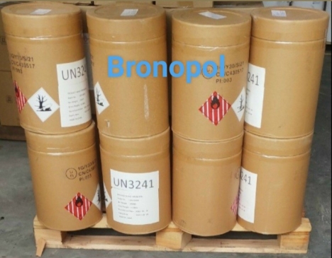 Bronopol, C3H6BrNO4 thay thế xanh malachite