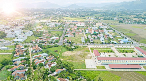 bán đất nền vị trí tiềm năng tại trung tâm khu kinh tế Nam Phú Yên