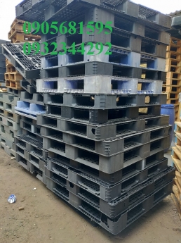 thanh lý pallet nhựa giá rẻ tại Đà Nẵng chỉ 95k 0905681595