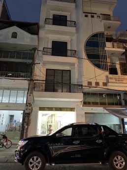 Chính chủ cho thuê tầng 1 và tầng 2 tại số nhà 045 đường Cốc Lếu - TP Lào Cai.