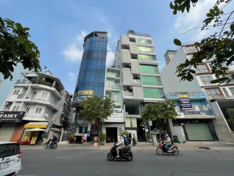 Bán nhà mặt tiền Trần Hưng Đạo ngay BV Nhi Nancy quận 5 DT 7m*24m nở hậu 12m, 3 lầu, giá bán: 75 tỷ