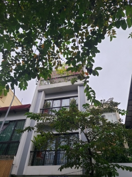 Bán nhà số mặt phố Nguyễn Thái Học, Ba Đình, 30m2, 5 tầng, giá 7.75 tỷ, TL