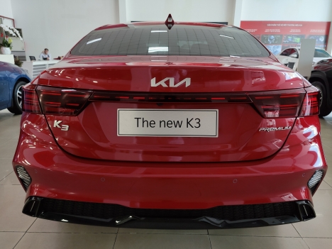 KIA K3 1.6 AT Premium, xe sẵn , hỗ trợ trả góp