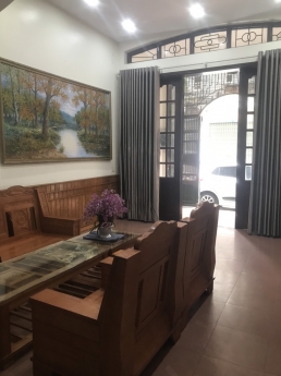 Cho thuê nhà riêng TP Bắc Ninh , 3 tầng có đồ