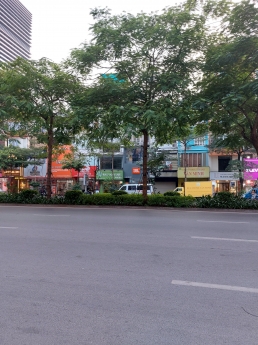 Bán nhà mặt phố Ô Chợ Dừa, kinh doanh VIP, vỉa hè rộng 27 tỷ