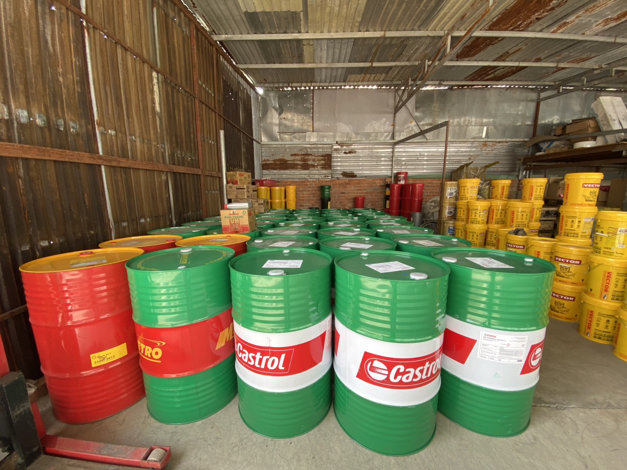 Đại lý phân phối dầu nhớt Castrol Bp chính hãng, giá tốt tại TPHCM.