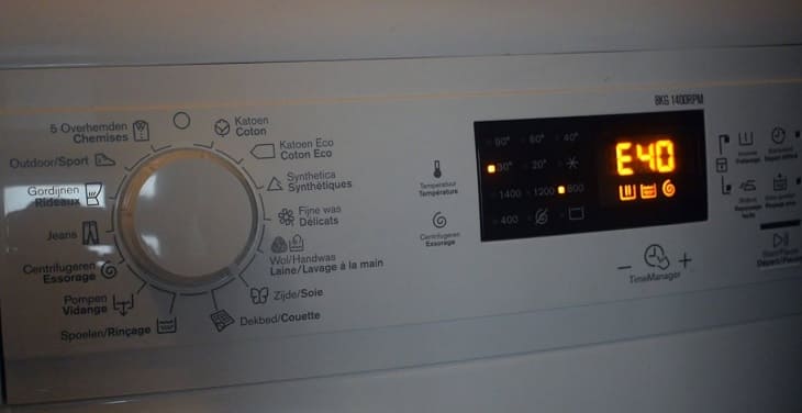 Cách khắc phục máy giặt không bấm được nút Start