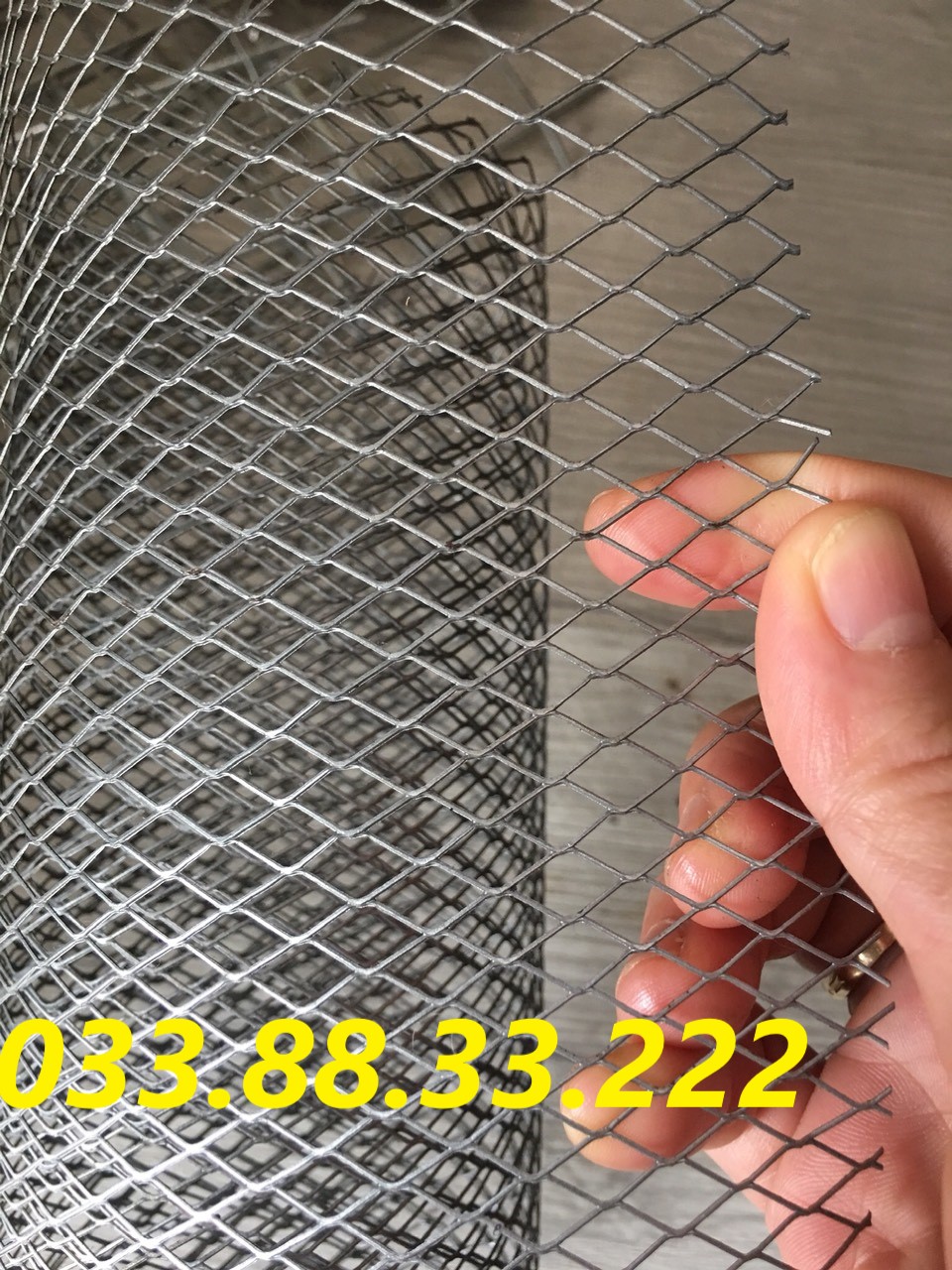 Cách sử dụng lưới mắt cáo để tô tường chống nứt