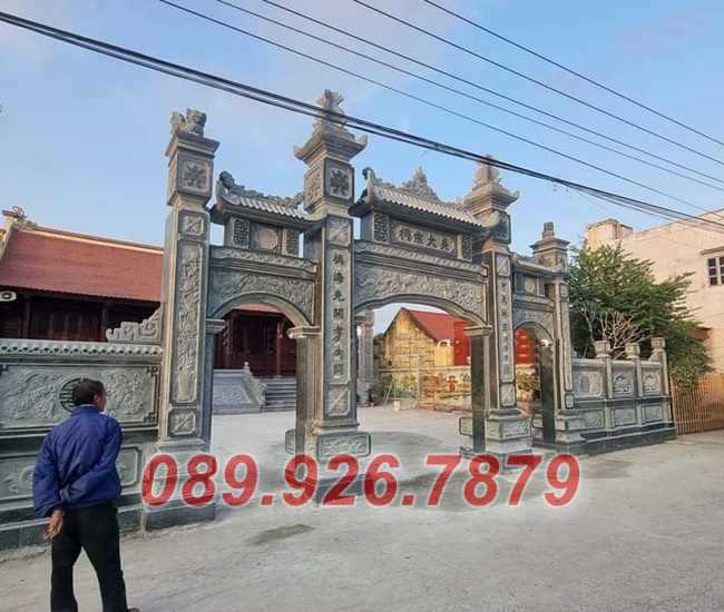 Mẫu cổng nhà bằng đá đẹp bán Đồng Tháp - Cổng đá trước sân nhà thờ