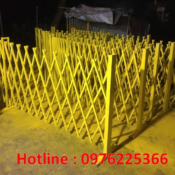 Sản xuất hàng rào xếp kéo tay  - Hàng rào xếp chữ T -Hàng rào di động