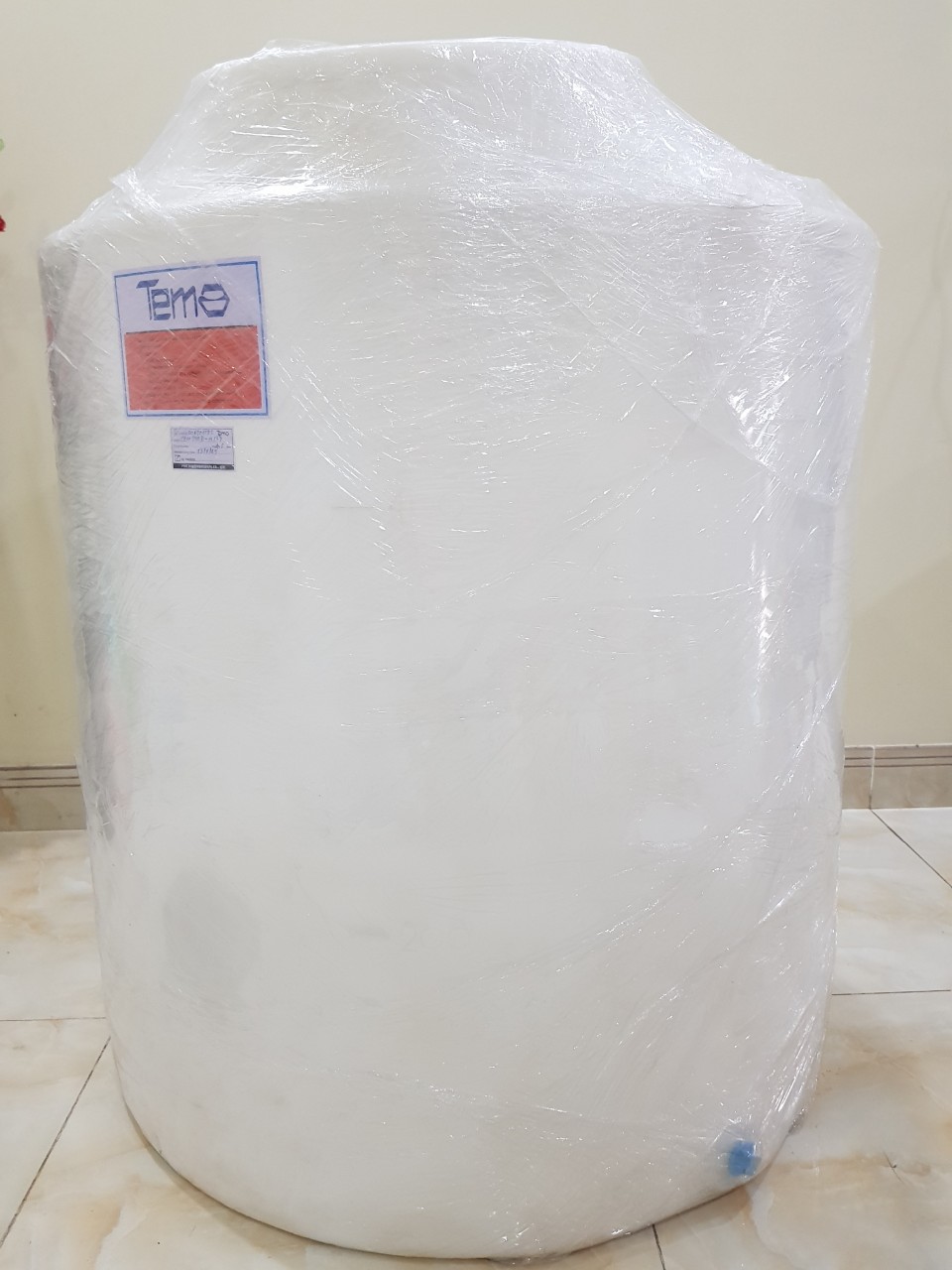 bồn nhựa PE 1000l chuyên đựng hóa chất nguy hiểm vs độ an toàn cao.