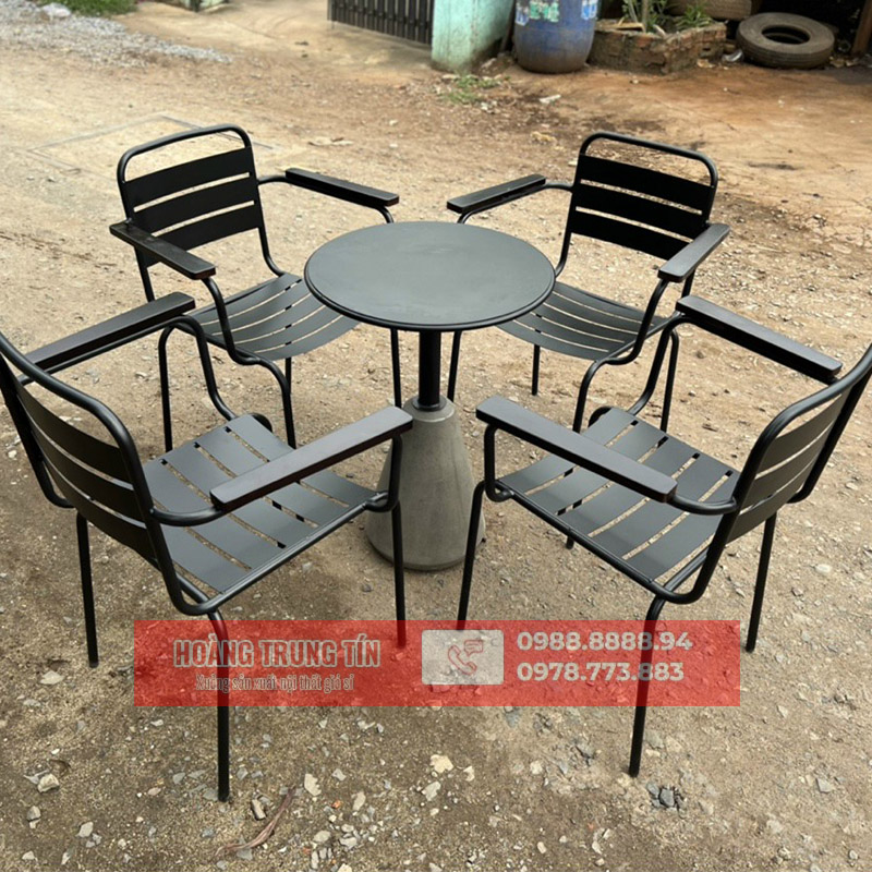 Bàn ghế sắt gỗ, sắt nệm giá rẻ tại Châu Phú (An Giang)