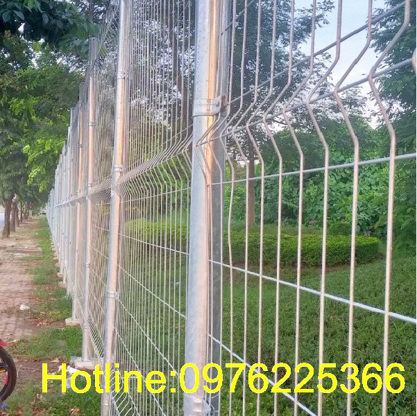 Lưới hàng rào mạ kẽm nhúng nóng , Hàng rào mạ kẽm