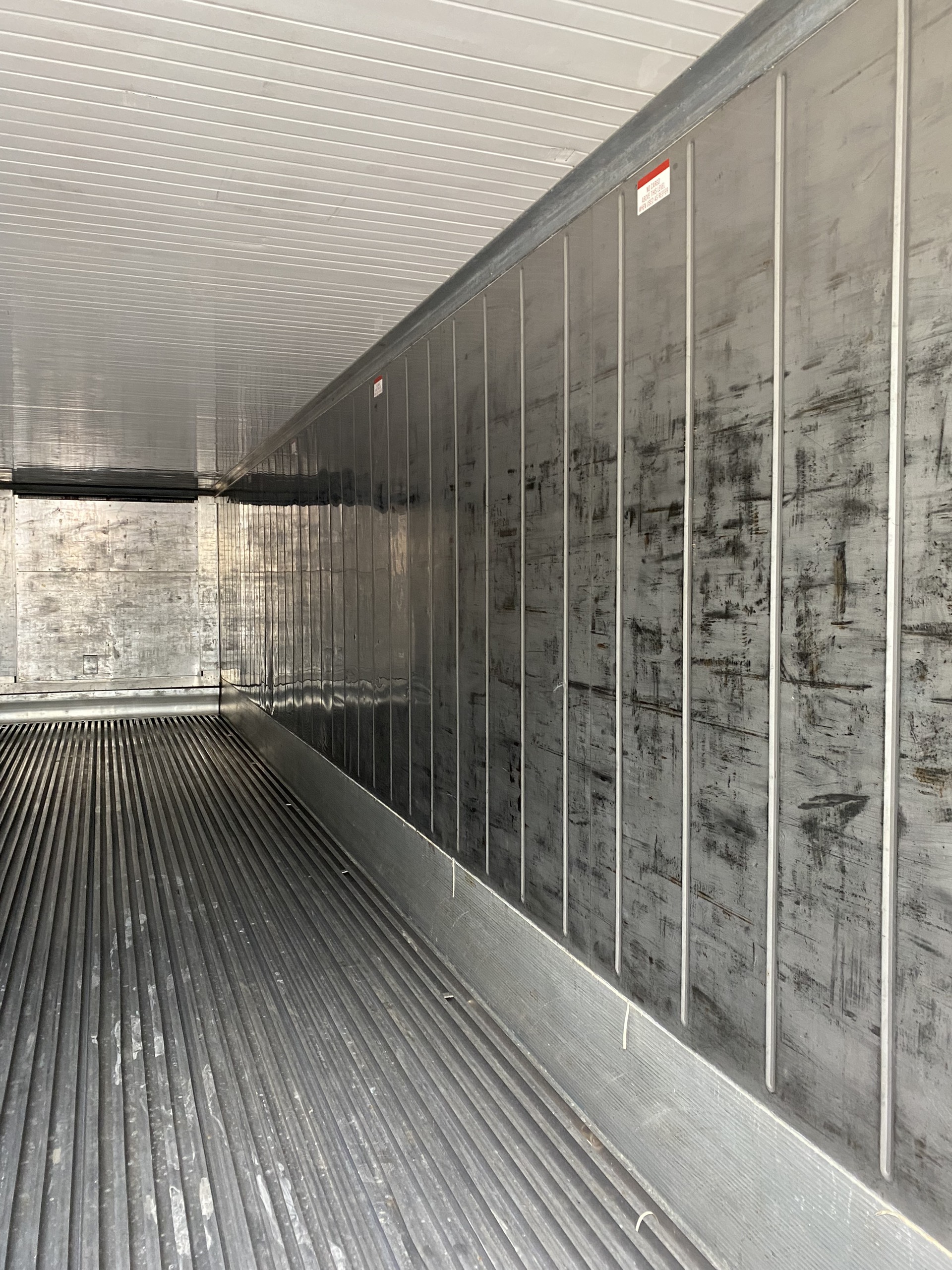 Container lạnh 40feet hãng tàu zim thah lí giá rẻ 