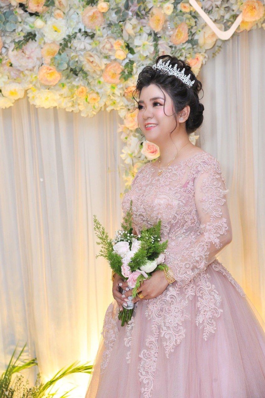 Áo cưới Bigsize Tròn Xinh siêu khuyến mãi 2.10.5
