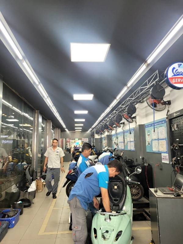Cửa hàng xe máy TOP COM tuyển thợ sửa xe máy lương từ 13tr/th